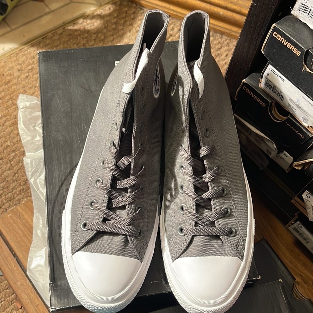 Authentic Grey  converse - Picture 3 of 12